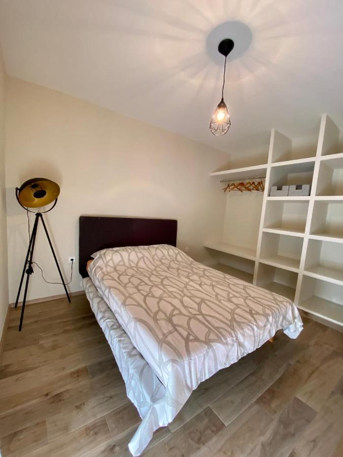 Apartment With Balcony And Free Parking Zadar Exteriér fotografie